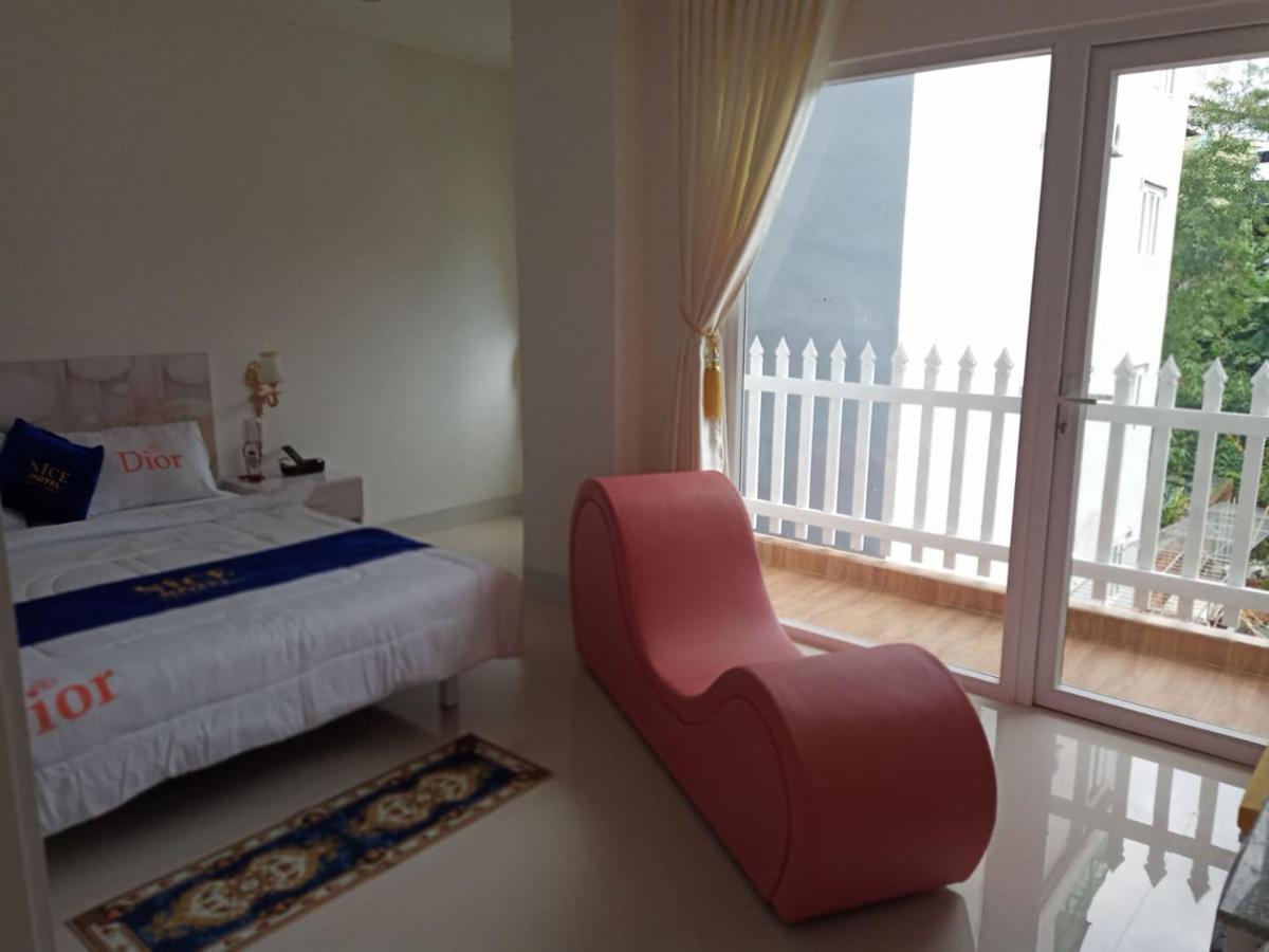 Nice Hotel บวนมาถวต ภายนอก รูปภาพ