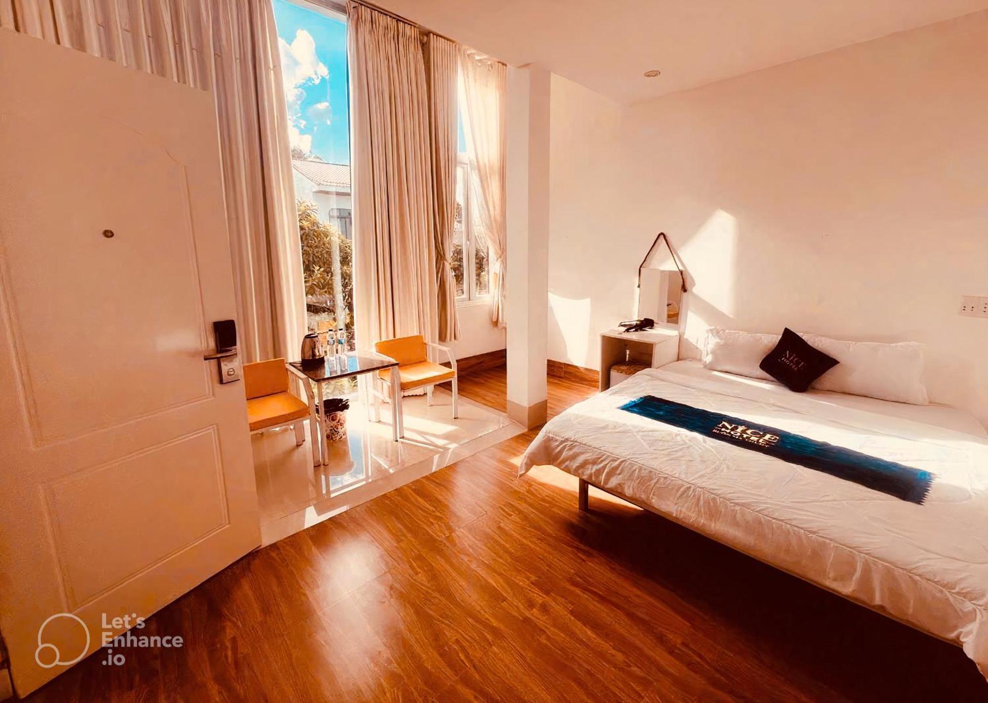 Nice Hotel บวนมาถวต ภายนอก รูปภาพ